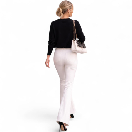 Pulover  tricot negru cu  buzunar fals si  perle negre [2]