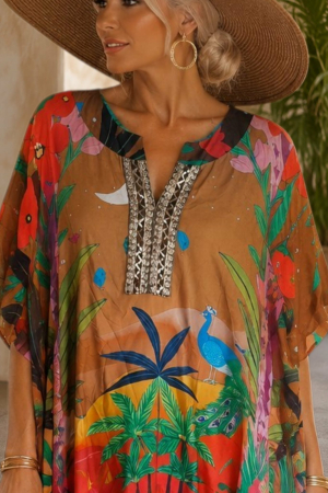 Rochie din vascoza cu imprimeu colorat si decolteu in V [1]