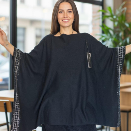Poncho sezon rece - Poncho din tricot acrilyc cu strasuri argintii pe margine