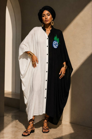 Rochii tip poncho/ kaftan - Kaftan din vascoza asimetric in doua culori si broderie pe spate