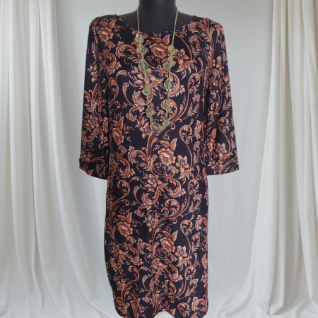 Promotii sezon rece - Rochie scurta cu imprimeu floral