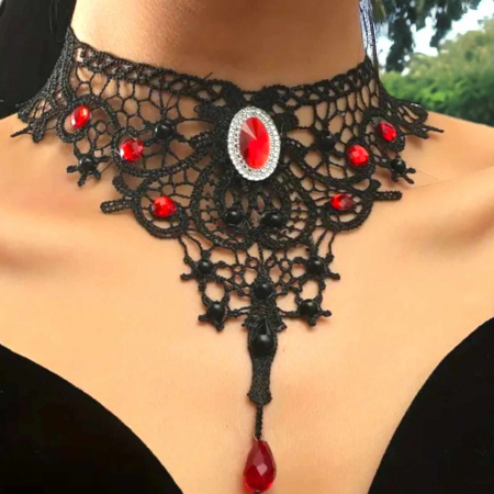 Accesorii - choker din dantela cu pietre rosii