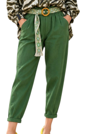 Pantaloni vascoza - Pantaloni verzi  din vascoza cu buzunare si curea