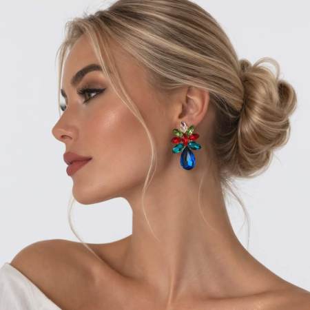 Bijuterii - Cercei eleganti din pietre colorate