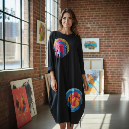 Rochii bumbac - Rochie din Bumbac pe Fond Negru Tip Desigual cu Maneca Lunga