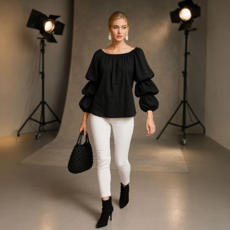 Bluze Neagra din Satin cu Maneci Volane Bufante si Decolteu Rotund [1]