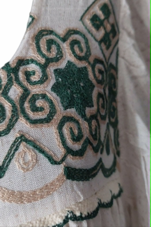 Rochie din vascoza lunga cu broderie si volan la poale [1]