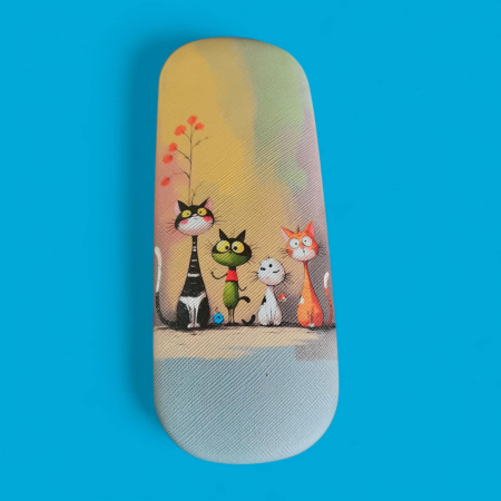 Diverse chestii cu pisici - Etui pentru ochelari  din piele sintetica durabila cu desen familie pisici scumpe