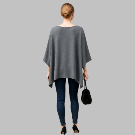 Poncho tip pelerina din vascoza tricotat gri pentru sezon rece [1]