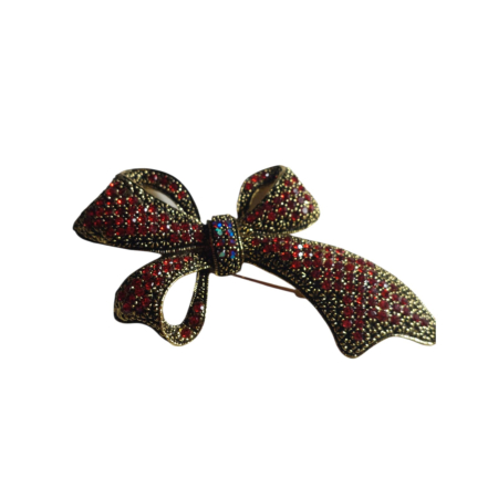 Gablonturi - Brosa din metal inoxidabil aurie in forma de fundita cu strasuri colorate