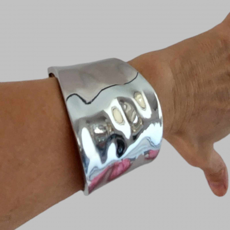 Bratara Masiva din Metal Gablont Argintiu Tip Catusa