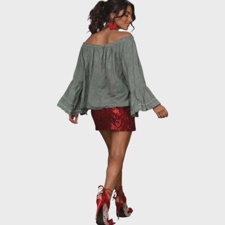 Bluza verde kaki  din in croi larg si volane la maneci [1]