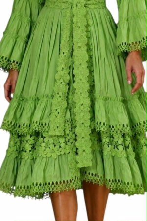 Rochie eleganta verde praz cu maneci clopot si dantela [1]