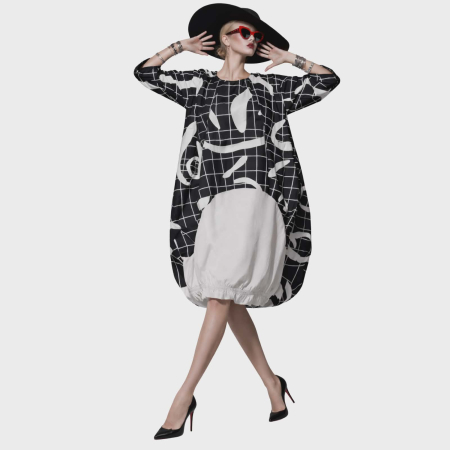 Rochii bumbac - Rochie din bumbac si imprimeu alb si negru cu croi gogosar