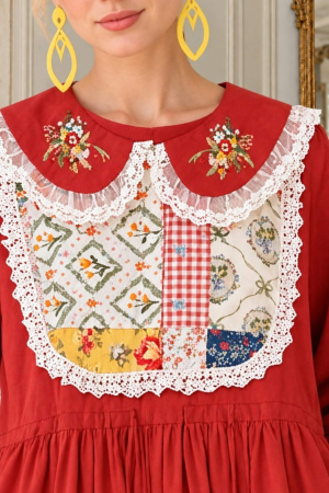 Rochie  caramizie cu broderie floarala, dantela si imprimeu petice [3]