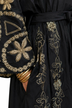 Rochie lunga din vascoza cu broderie fir lame auriu si buzunare [1]