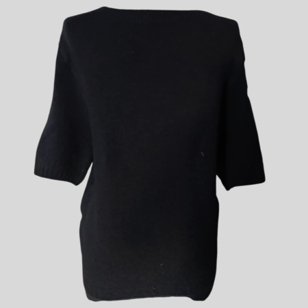 bluza-pentru-sezon-rece-cu-fundite-pe-partea-din-fata [2]