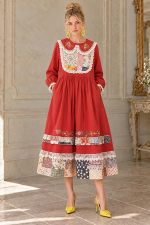 Pardesiu de dama in stil vintage cu dantela si volanase [4]