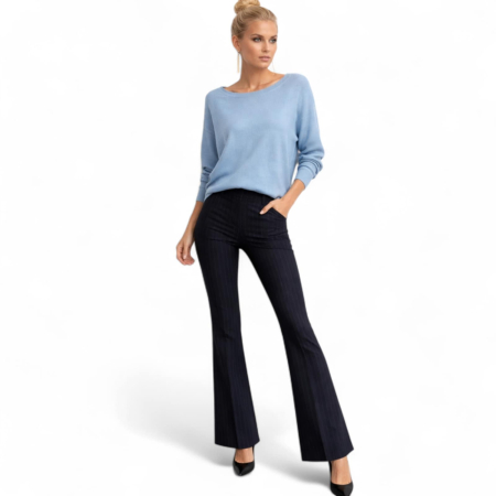 Pulover bleumarin din tricot moale cu decolteu barcuta [2]