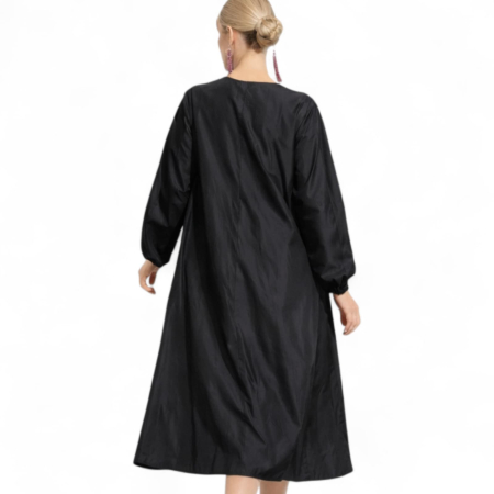 Rochie din tafta fosnitoare cu aplicatii si snururi in jurul taliei [1]