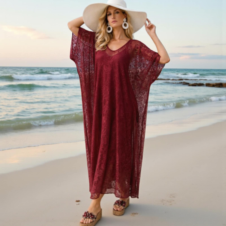 PROMOTII - Rochie lunga tip poncho din dantela visinie