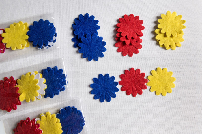 Flori fetru tricolor autoadeziv [1]