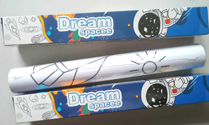 Rolă pentru colorat 3 metri - spațiul cosmic [1]