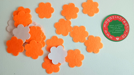DECUPAJE FETRU - 24 flori orange fetru autoadeziv