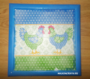 Servetel decorativ cu model decorativ gaini [1]