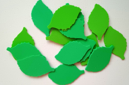ACCESORII DIN SPUMA GUMATA - Figurine buretate AA - frunze verzi