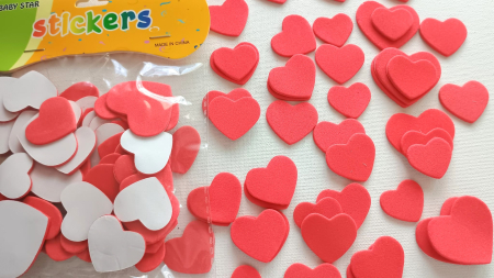 ACCESORII DIN SPUMA GUMATA - Figurine buretate autoadezive 7-8 gr sclipici - inimi