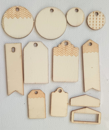 ACCESORII DIN LEMN - Figurine din lemn - 12 etichete mici