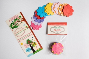 DECUPAJE CU MODEL IN RELIEF - Flori carton embosat - 30 buc.