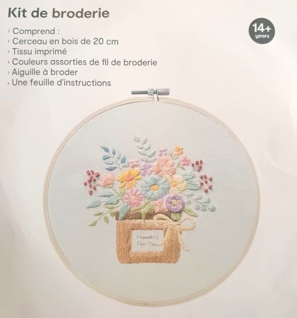 SETURI PENTRU CUSUT - Kit pentru broderie 20 cm - vas cu flori