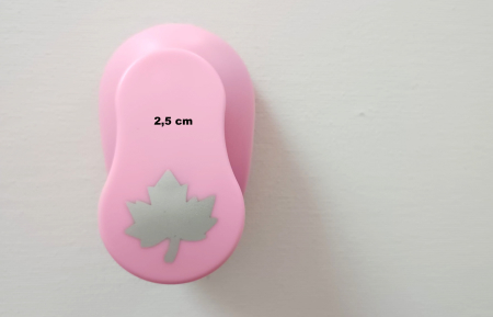 ANOTIMPURI - Perforator creativ 2,5 cm floare