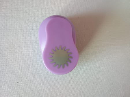 CREATIVITATE SI INDEMANARE - Perforator creativ 2,5 cm soare