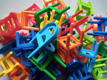 JOCURI CONSTRUCTIE - Set constructii SCAUNELE