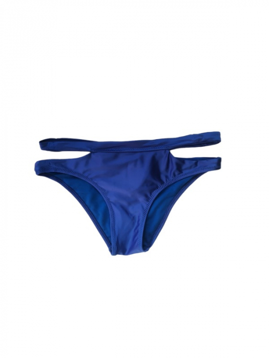 Costum de baie albastru satinat, sutien cu cupe si benzi decorative, slip cu decupaje [2]