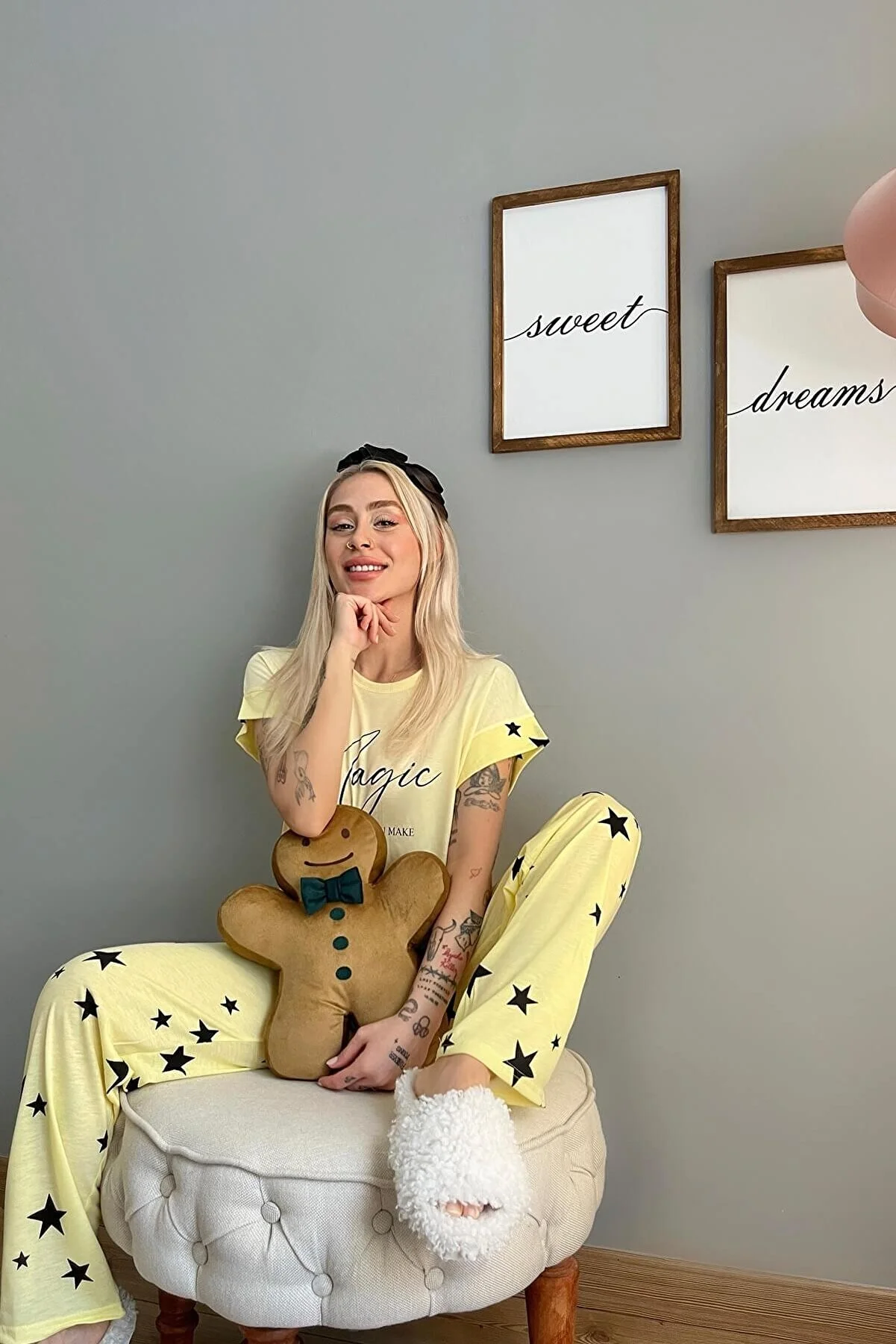 Pijama dama tricou și pantalon lung din bumbac, galben cu steluțe [2]