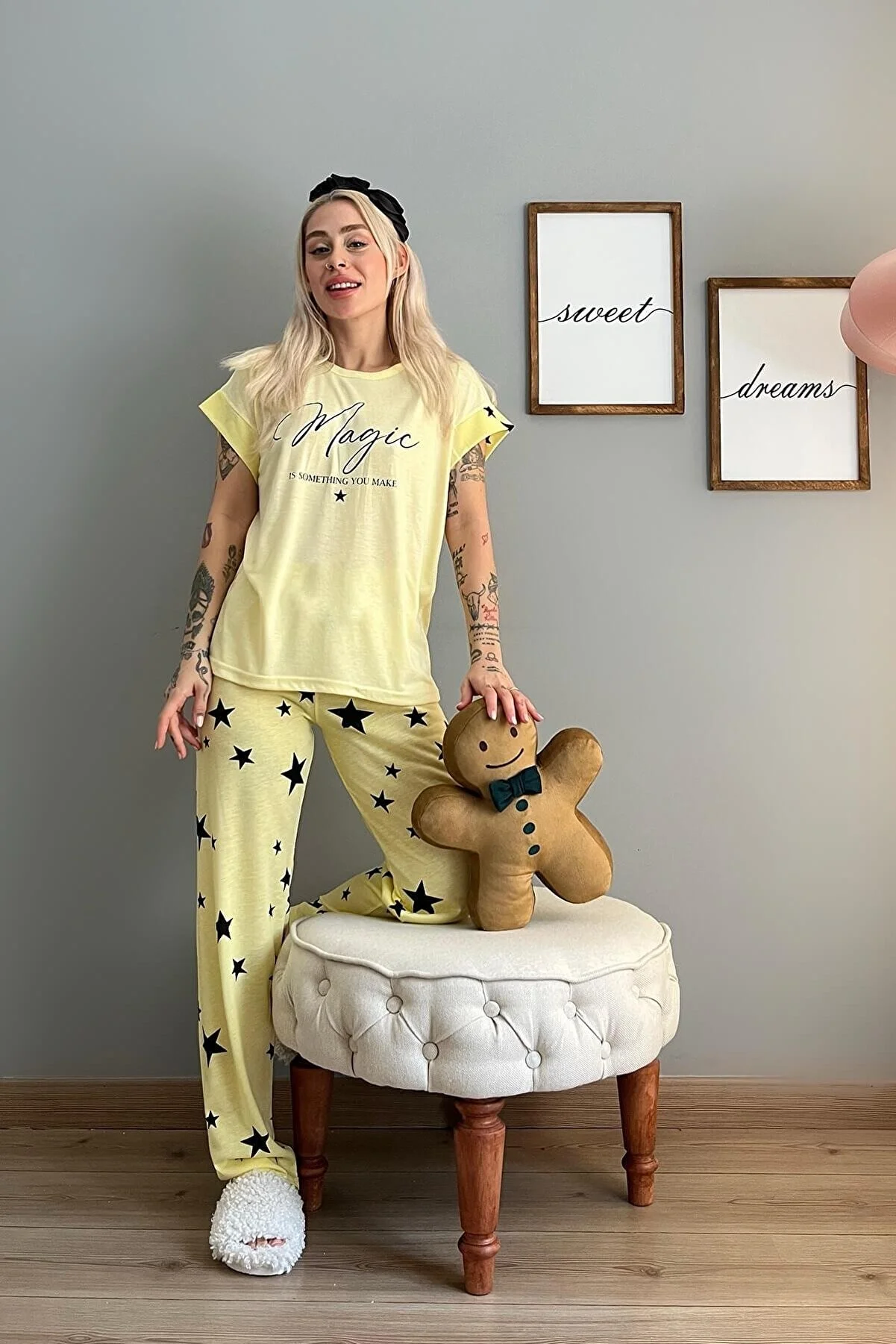 Pijama dama tricou și pantalon lung din bumbac, galben cu steluțe [5]