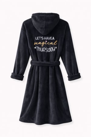 Halat de casă negru cocolino cu glugă, pufos și călduros – mărimi mari, model Magical [1]