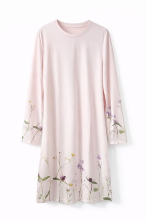 Camasi de noapte - Cămașă de noapte damă roz pudrat, cu mâneci lungi și imprimeu floral delicat