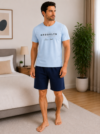 Pijamale - Pijama bărbătească de vară cu imprimeu Brooklyn, tricou bleu și pantaloni bleumarin din bumbac