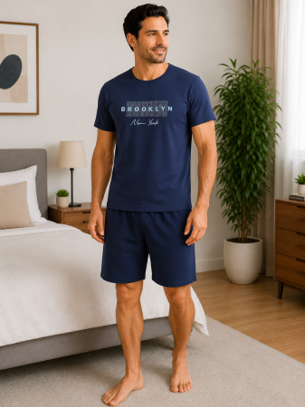 Pijamale - Pijama bărbătească din bumbac cu imprimeu Brooklyn, tricou bleumarin și pantaloni scurți bleumarin
