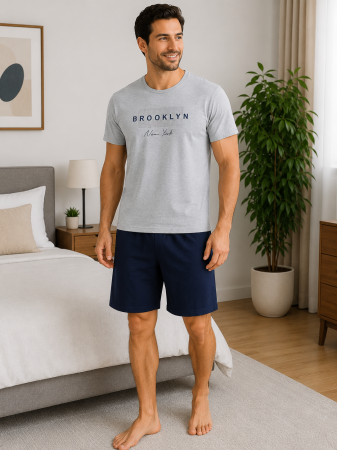 Pijamale - Pijama bărbătească din bumbac cu tricou gri și pantaloni scurți bleumarin – Brooklyn