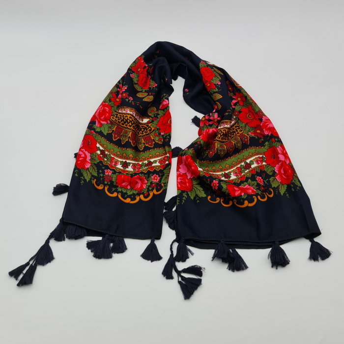 Batic Traditional cu Imprimeu Floral [2]
