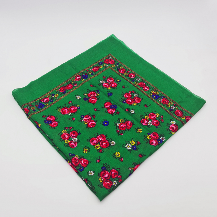 Batic Traditional cu Imprimeu Floral [16]