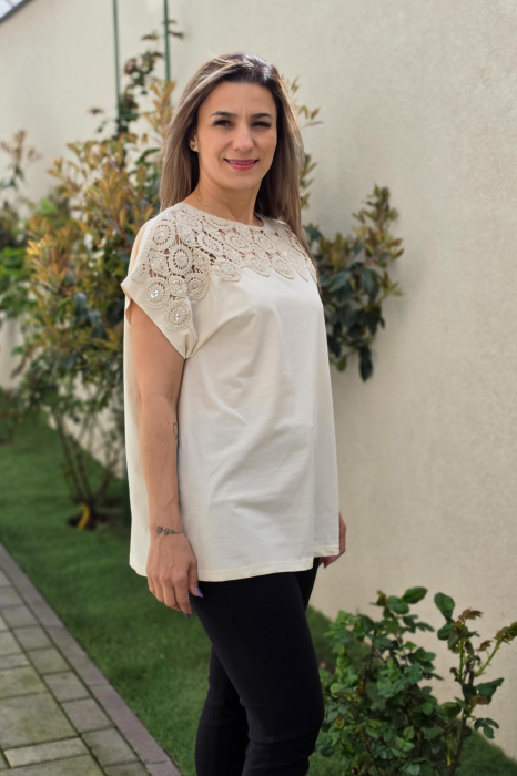 Bluza cu dantela Camelia 2 [4]
