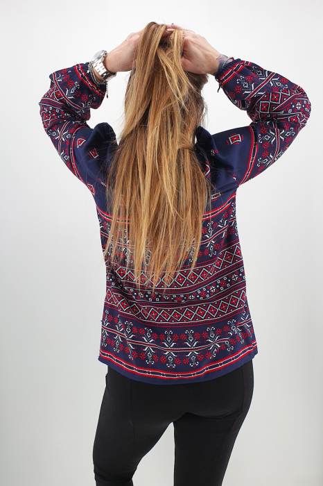 Bluza stilizata cu motive traditionale 4 [3]