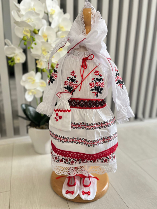 Compleu traditional Agripina [3]
